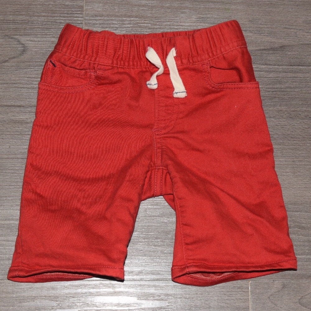 Toddler 18-24month red shorts